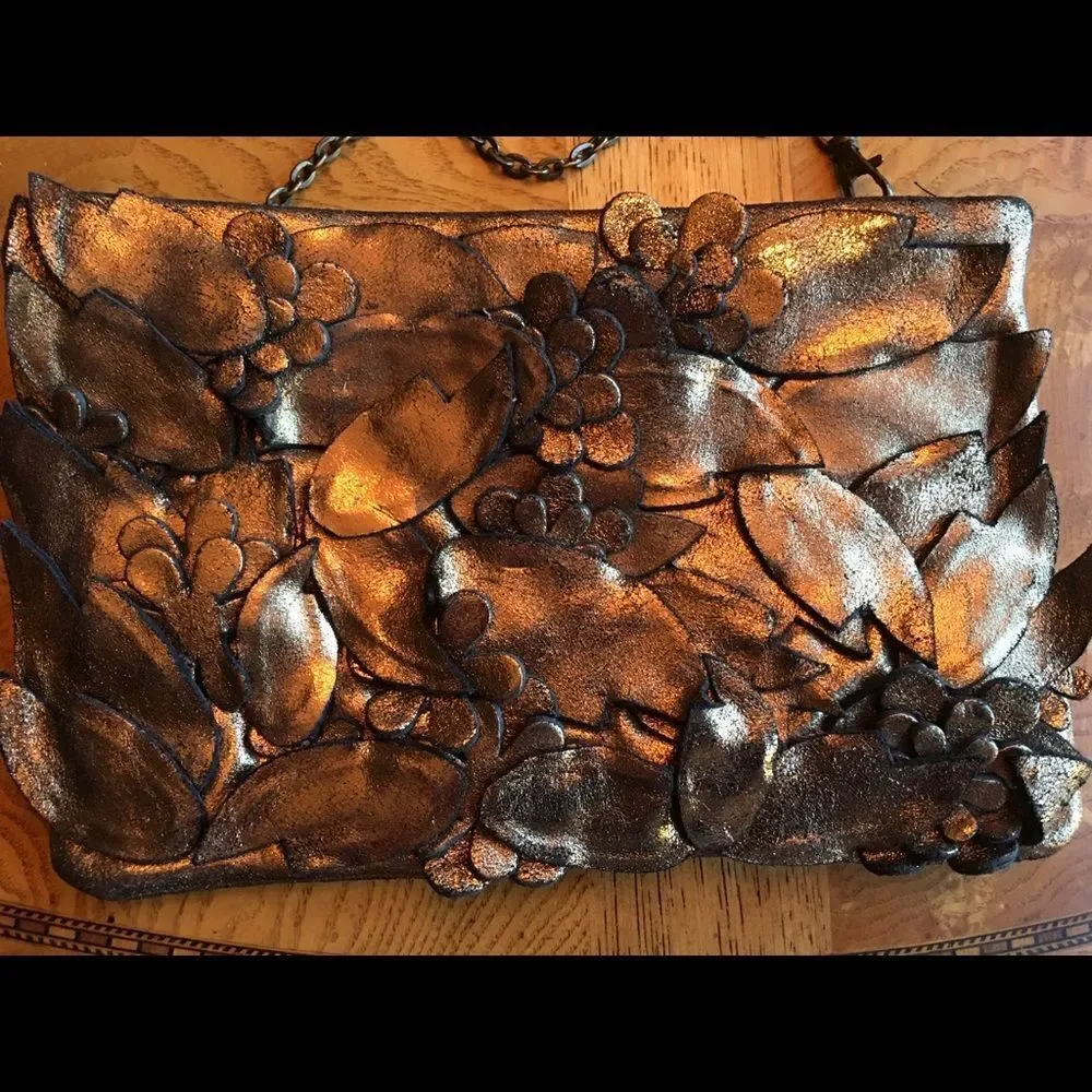 APPLIQUÉ BLACK Brown Metallic Gold